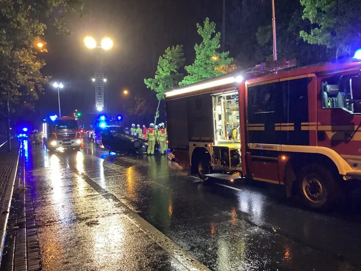 Dresden erschüttert: Schwerer Unfall am Morgen mit Verletzten!