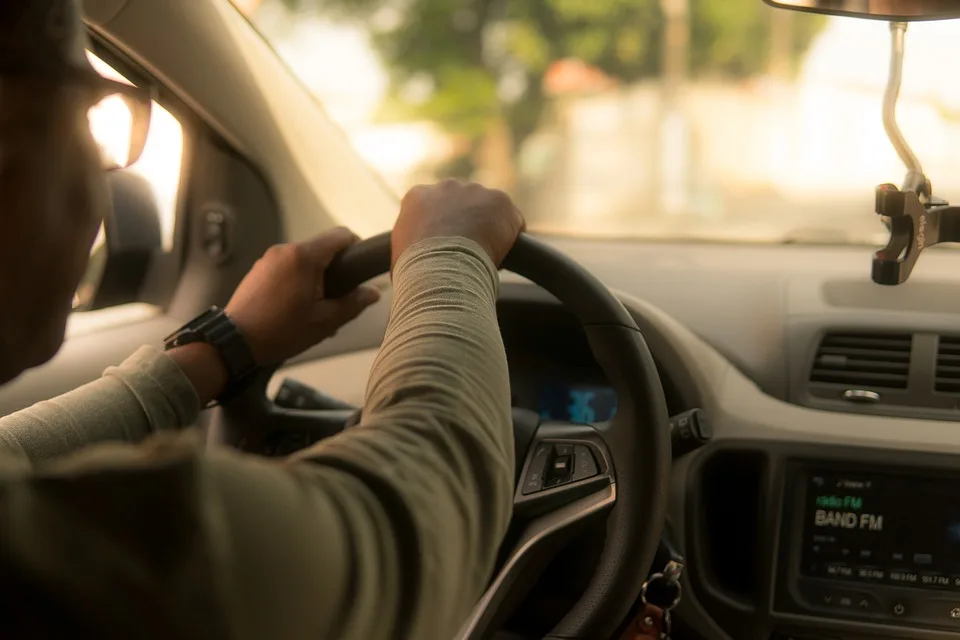 Fahrerin (67) unter Alkohol am Steuer: Polizei stoppt gefährliche Fahrt!