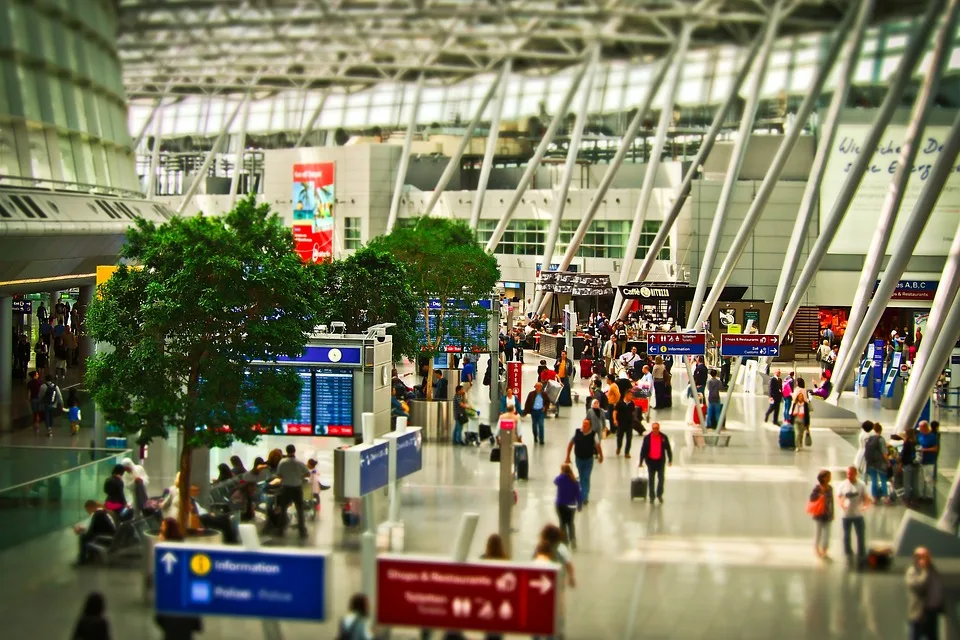 Festnahme am Flughafen: Gesuchter Dieb aus Malta in Frankfurt erwischt