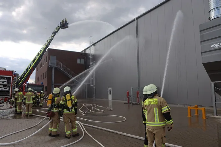 Feuerwehr Goch: Großer Übungstag mit spektakulären Einsatzszenarien!