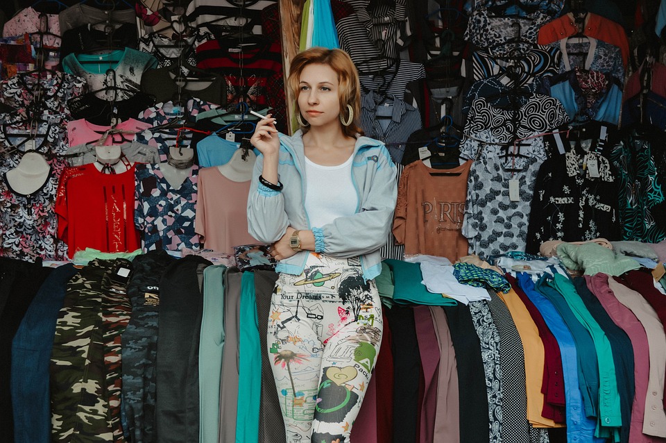 Flohmarkt in Glückstadt-Nord: Nachbarn kennenlernen und stöbern!