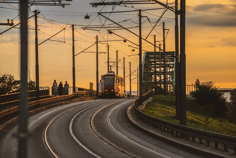 Gießen kämpft um direkte Zugverbindung nach Köln: Fahrgastbeirat fordert erneute Anbindung!