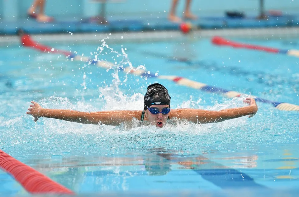 Gina Böttcher aus Potsdam: Schwimmstar mit Paralympics-Silber und Herz