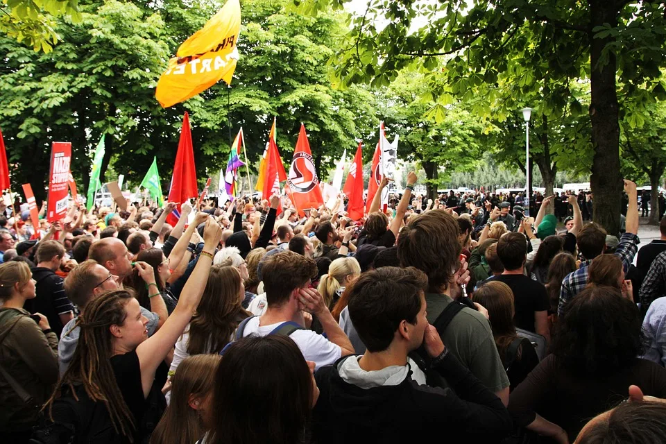 Große Demonstrationen in Albstadt: Polizei im Einsatz gegen Randale!