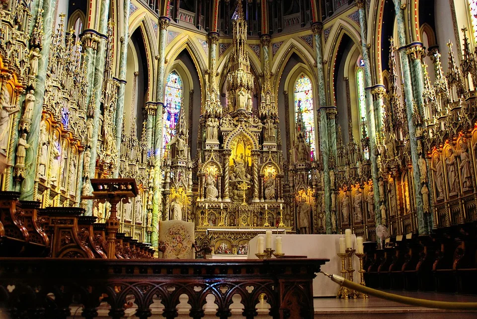 Himmlische Klänge: Mädchenchor begeistert am Aachener Dom!