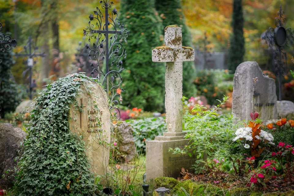 Kritik am Friedhofsausschuss: Nur zwei Sitzungen pro Jahr geplant!