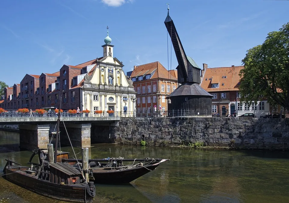 Lüneburg sucht Ehrenamtliche: Jetzt Vorschläge für Auszeichnungen einreichen!