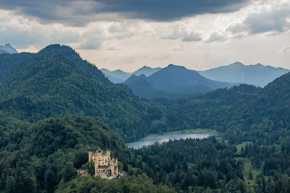 Maxton Hall-Fans enttäuscht: Schloss Marienburg bleibt geschlossen!