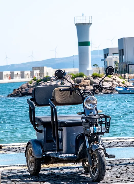 Neue Schnellladesäule in Thiendorf: Zukunft der E-Mobilität vor Ort