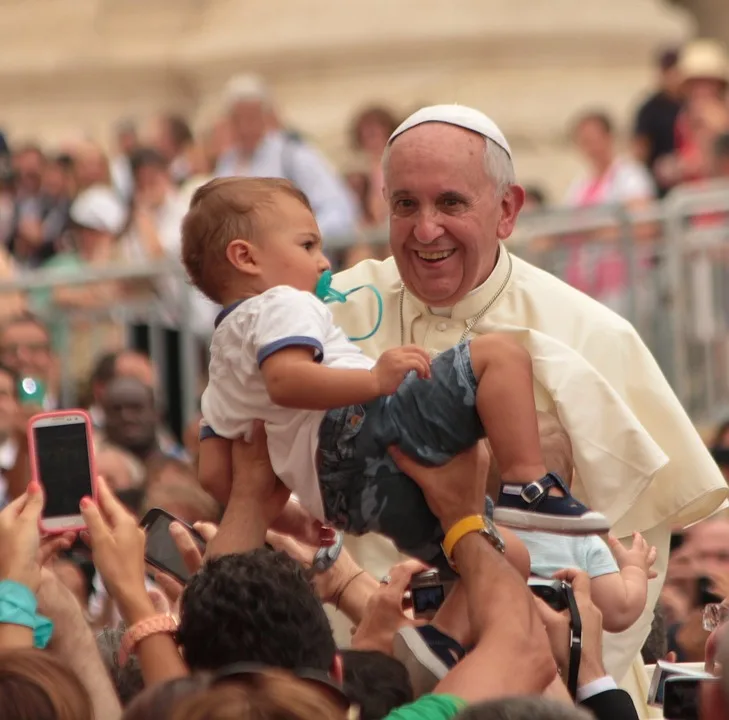 Papst Franziskus fordert Kardinäle zu radikalen Sparmaßnahmen auf