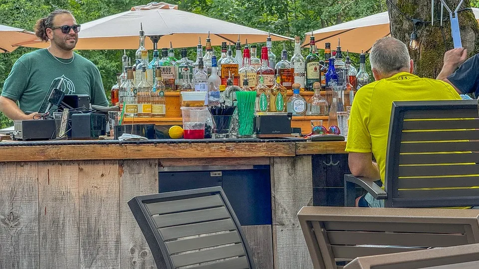 Polizei berichtet: Alkohol am Steuer und Randale beim Schützenfest