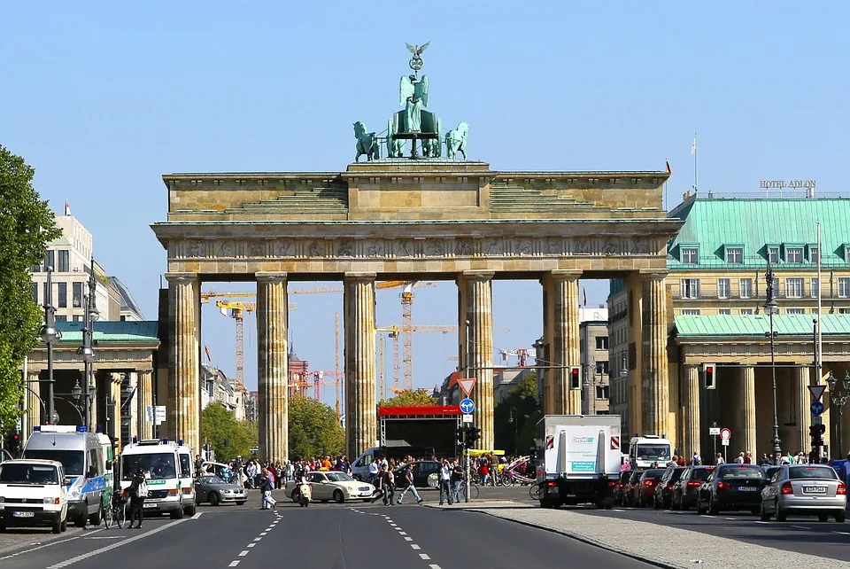 SPD in Brandenburg: Woidke droht Platz hinter AfD vor Wahl!