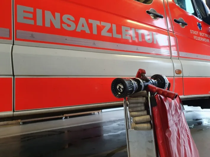 Schwelbrand in Bottroper Kläranlage: Feuerwehr schnell im Einsatz