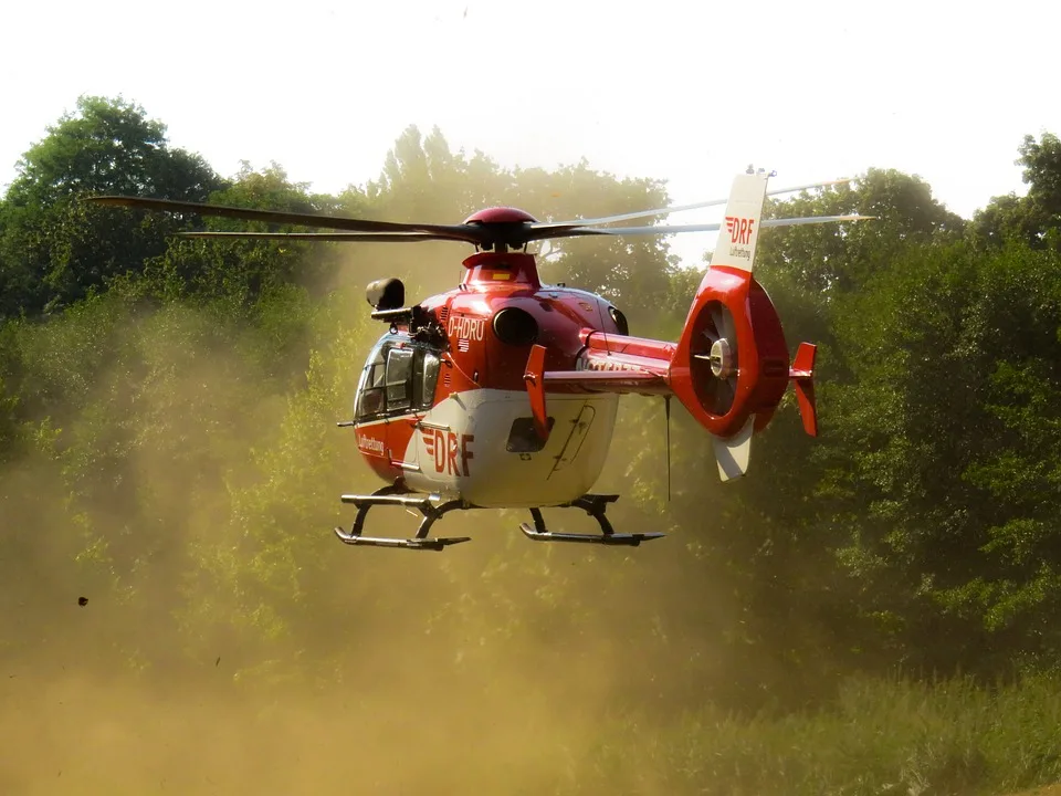 Schwerer Unfall auf der B321: 68-Jähriger schwer verletzt!