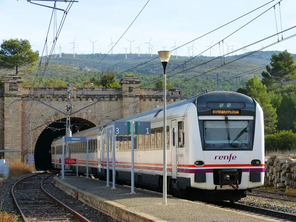 Service-Befragungen im Zug: Pendler fragen nach Antworten in Rosenheim