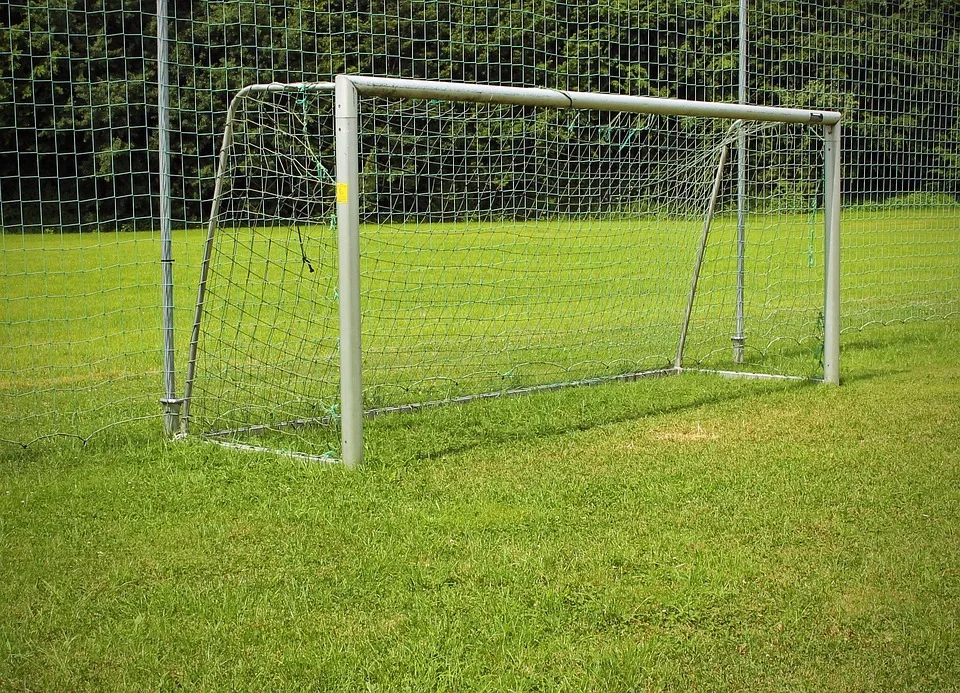 Spitzenfußball für den guten Zweck: Dachwig trifft Kreisoberliga-Elite!