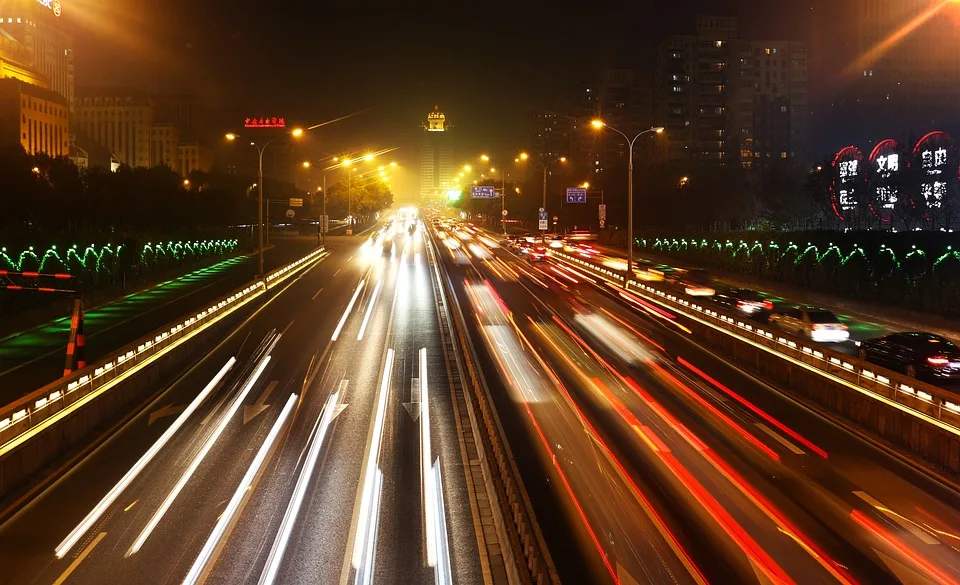 Stau-Alarm zum Ferienstart: ADAC warnt vor voller Autobahnen in Norddeutschland!