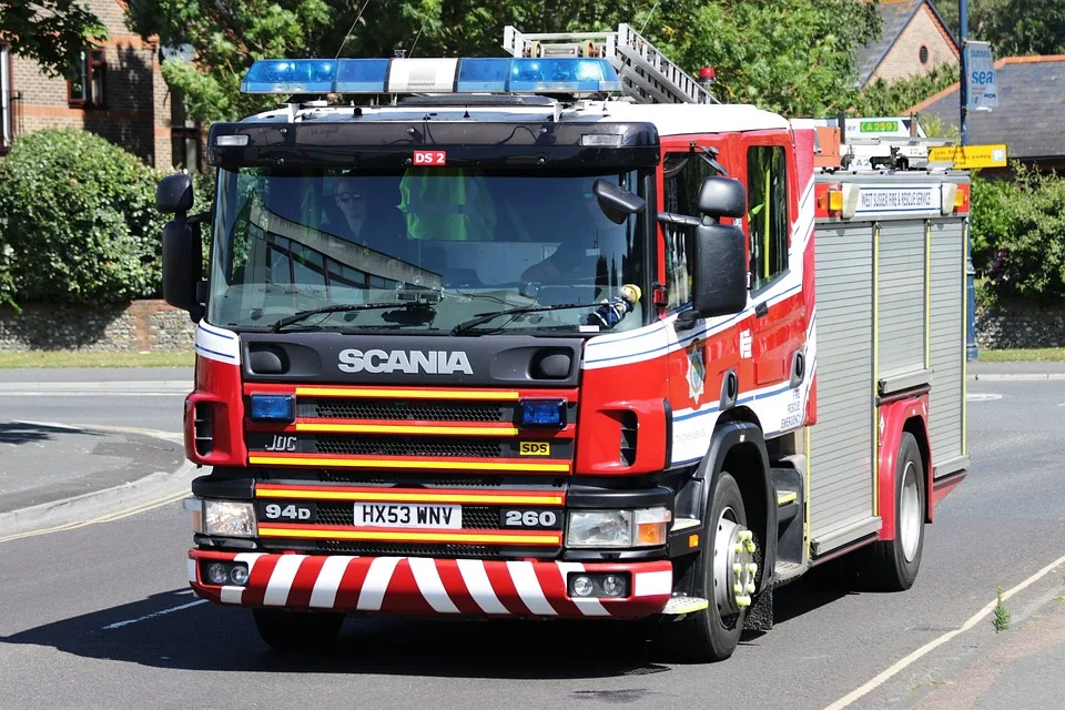 Tragödie in Großbreitenbach: Wohnhausbrand fordert ein Leben