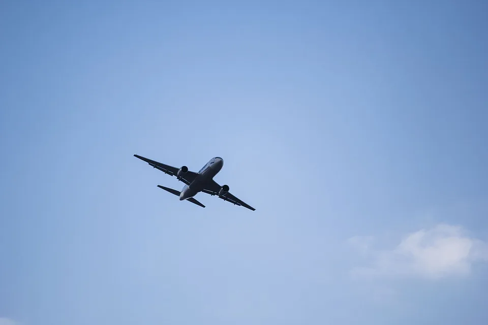 Ultraleichtflugzeugabsturz in Ingelfingen: Pilot und Passagier verletzt