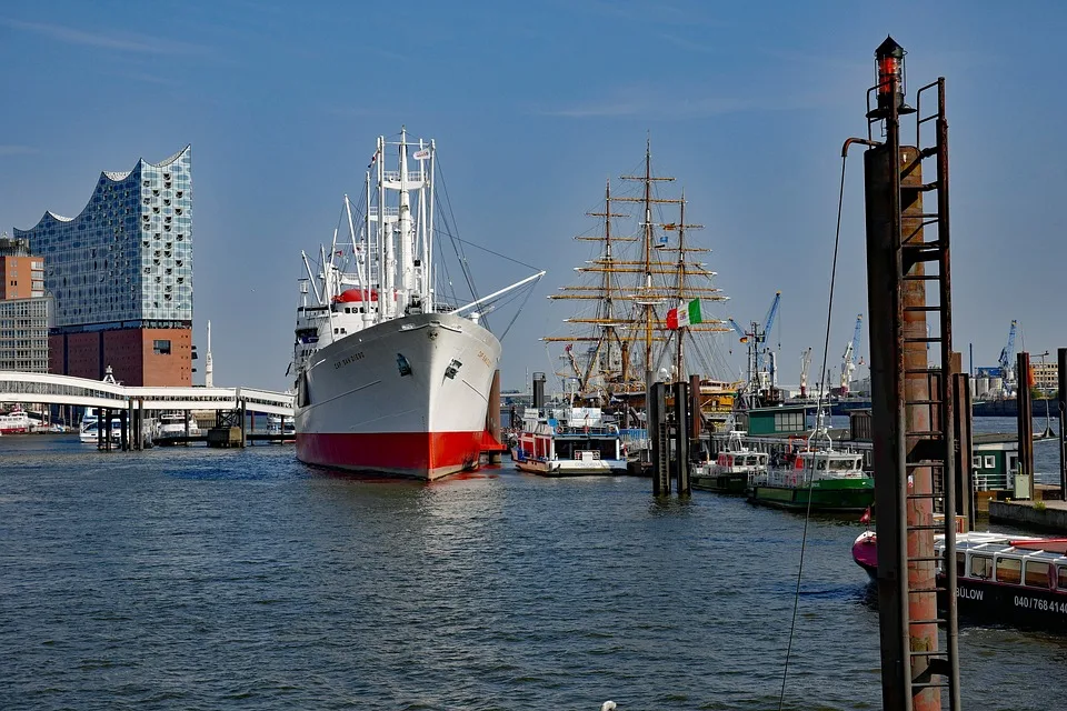 Umstrittener MSC-Einstieg: Hamburgs Hafen vor neuen Herausforderungen