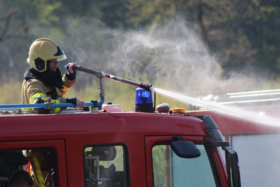 Ungezieferbekämpfung in Rheinfelden: Feuerwehr rettet nach Gaseinwirkung