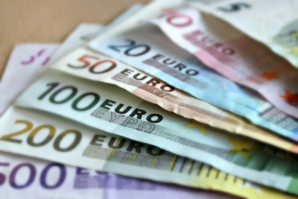 Währungsmarkt: Euro und Dollar schwächeln gegen den Franken