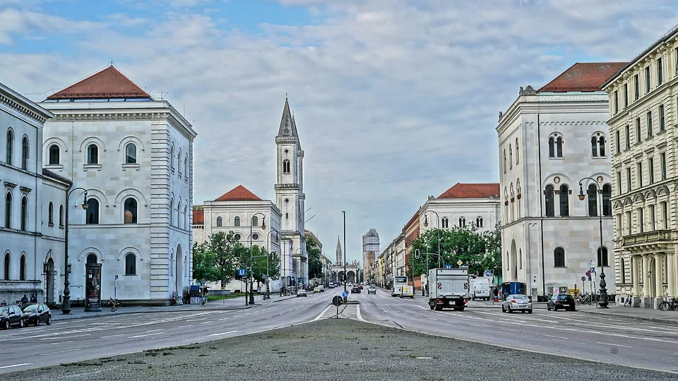 Wirbel um Corso Leopold: Regen und Kälte bremsen Münchens Straßenfest!