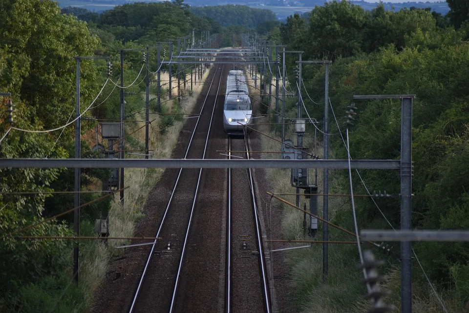 Blitzer Achtung Hier Wird Freising Heute Zum Geschwindigkeitsfalle.jpg