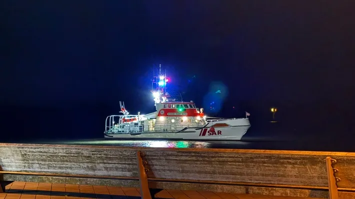 Dramatische nächtliche Suche in der Weser: Rettungskräfte im Einsatz!