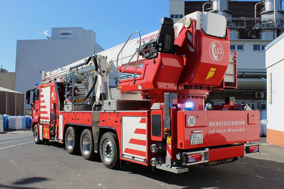 Feuerwehrauto zum Schnäppchenpreis: Gemeinde Cavertitz versteigert!