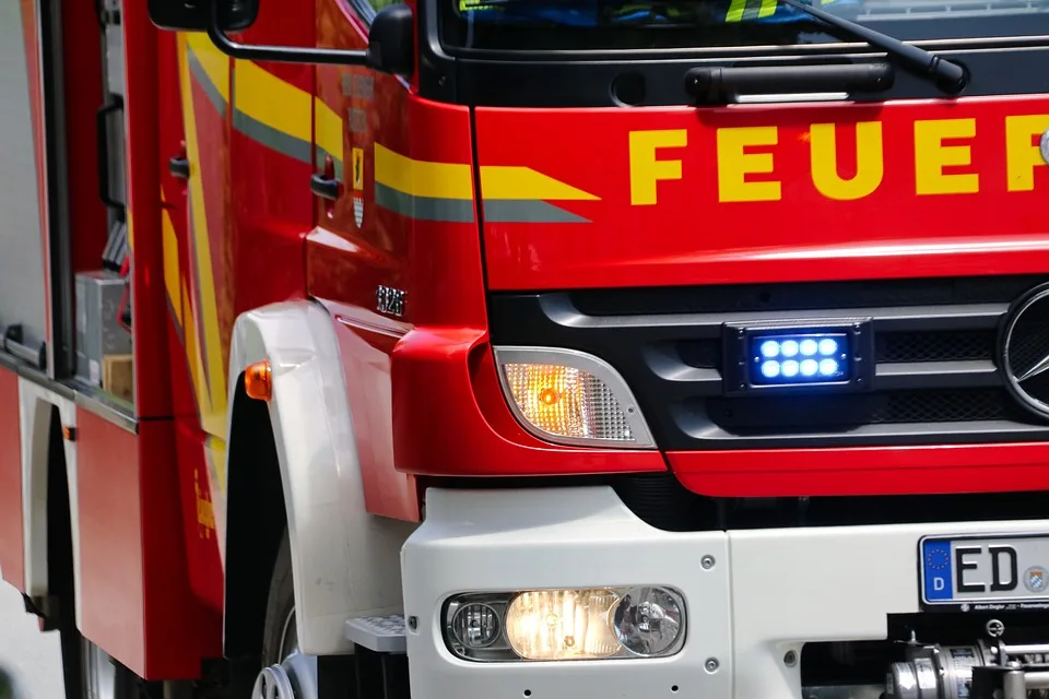 Feuerwehrnetzwerk Geuebt 150 Kilometer Fuer Den Katastrophenfall.jpg