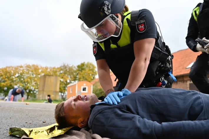 Großübung der Rettungskräfte: Polizei demonstriert Einsatzstärke in Einbeck