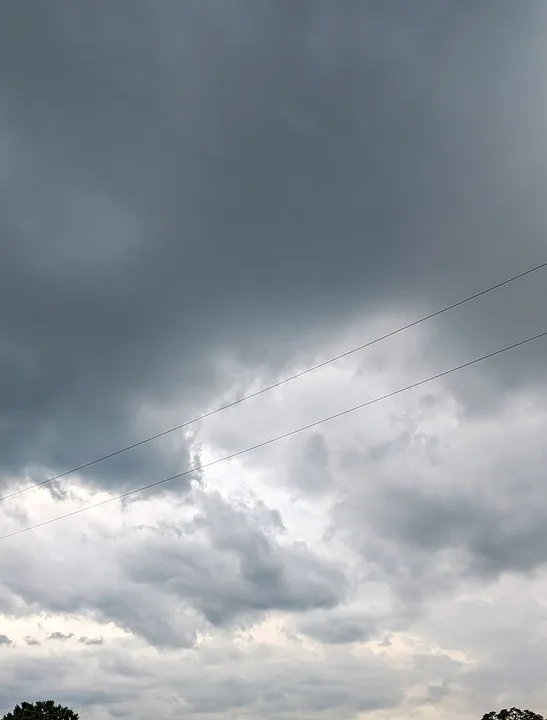 Herbststurm in Berlin: Regen und Gewitter im Anmarsch!