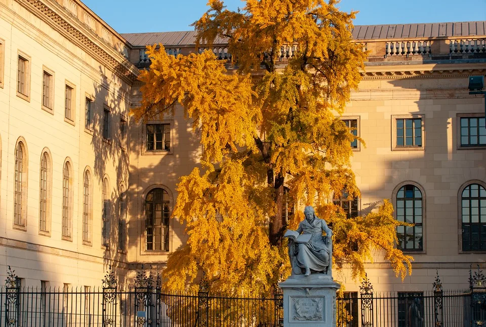 Humboldt und Gauß: Ein Theaterabend voller Wissenschaft und Abenteuer!