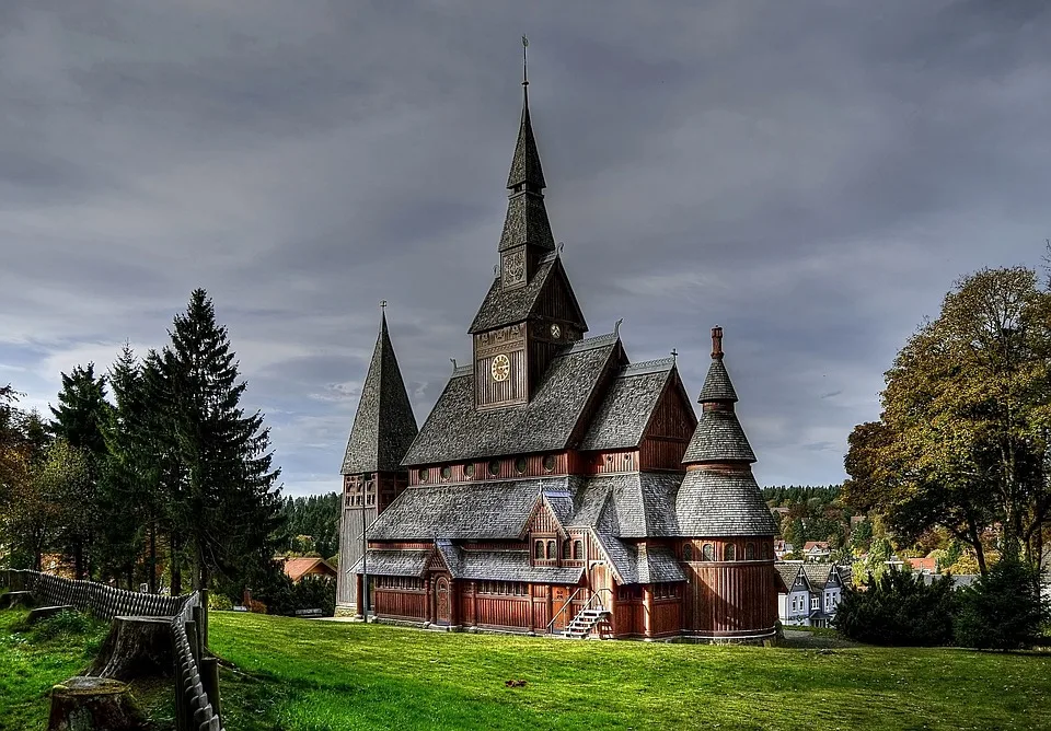 Kirche Sucht Ehrenamtliche Werde Seelsorger Und Helfe Anderen.jpg