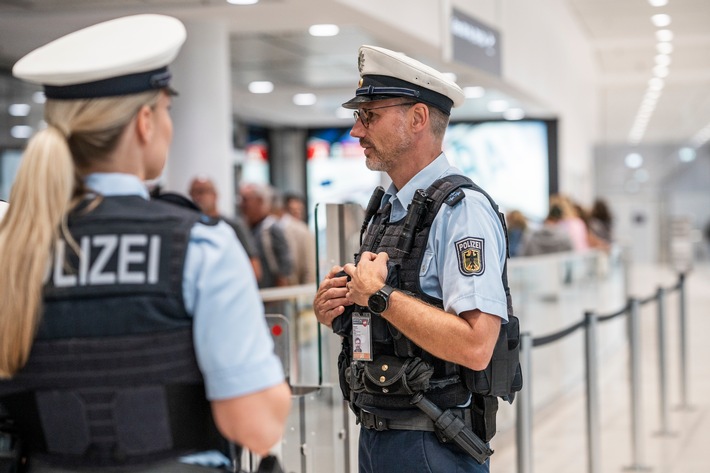 Brüder im Einsatz: Geschwister retten Gesuchte vor dem Gefängnis!