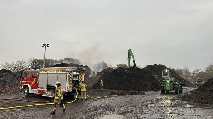 Erneuter Brand in Lage-Kachtenhausen: Feuerwehr kämpft um Kontrolle!