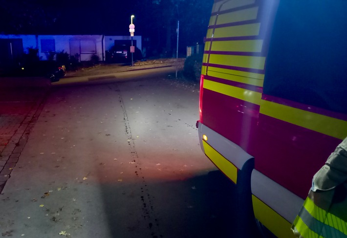 Feuerwehr im Halloween-Einsatz: Eier, Feuerwerkskörper und Rauchalarm!