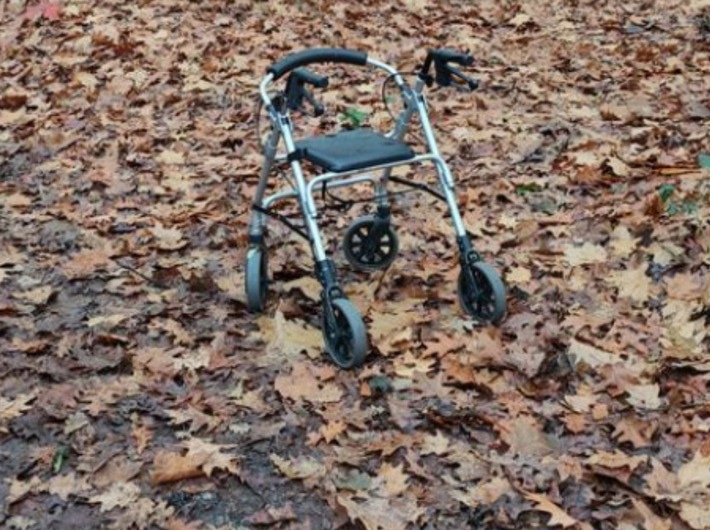 Herrenloser Rollator in Bucholtwelmen: Polizei im Einsatz!