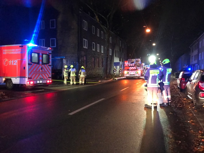 Kellerbrand in Bottrop: Zehn Verletzte nach Dramatischem Einsatz!