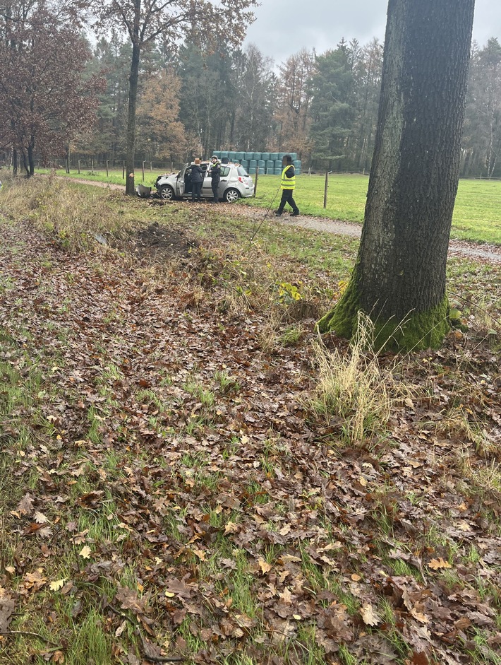 Schwarzer BMW in Düdenbüttel geklaut – Täter unentdeckt!