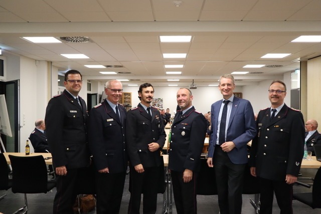 Wechsel an der Spitze: Feuerwehr Bookholzberg tritt in neue Ära ein!