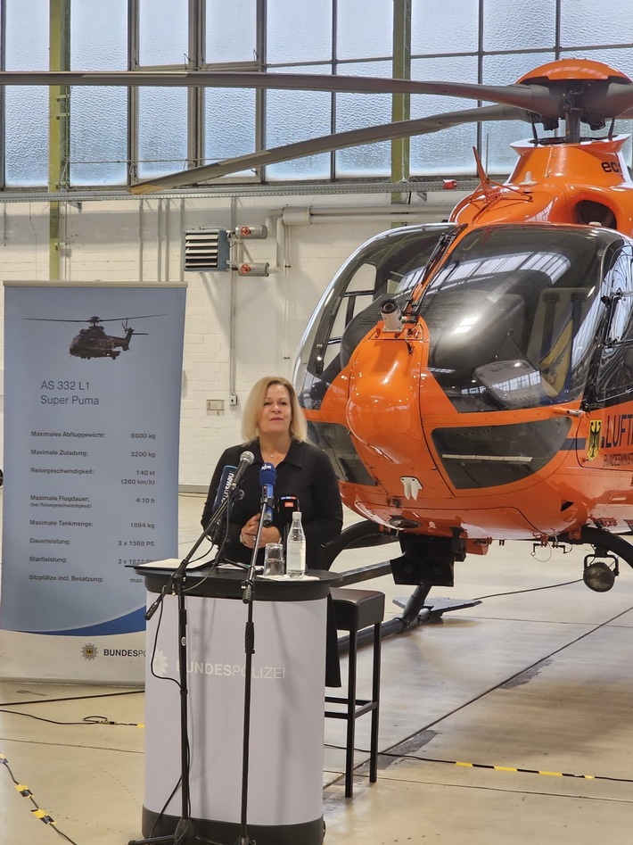 Bundesinnenministerin Faeser eröffnet neue Fliegerstaffel in Gifhorn!