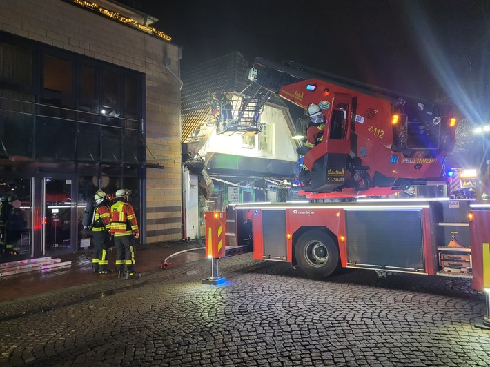 Drama in der Rotenburger Innenstadt: Brand bedroht Geschäfte!