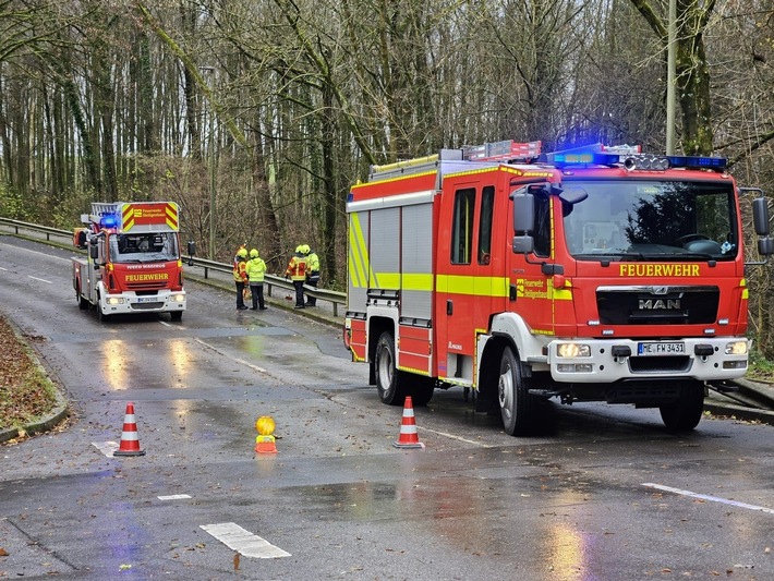 Feuerwehr Heiligenhaus im Dauereinsatz: Fünf Alarmierungen am Freitag!