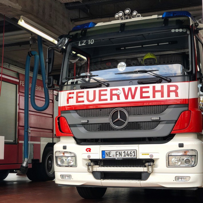 Feuerwehr Neuss: Zimmerbrand in der Weingartstraße ohne Verletzte!