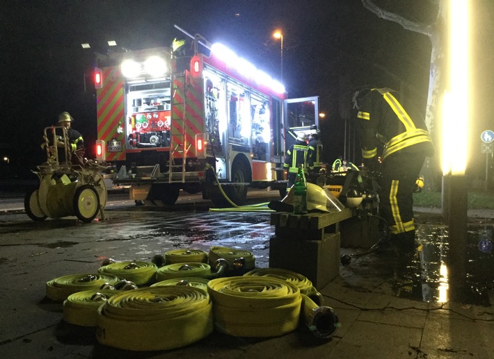 Kellerbrand in Dransdorf: Tierretter und Verletzte im Einsatz!