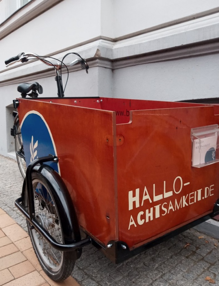 Lastenfahrrad in Schwerin gestohlen – Polizei sucht dringend Zeugen!