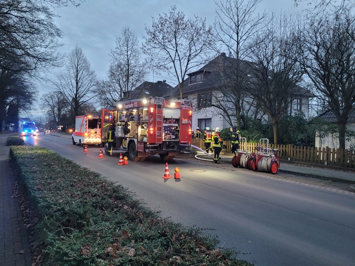 Stichflamme in Visselhövede: Feuerwehr rettet schnell aus brennender Wohnung