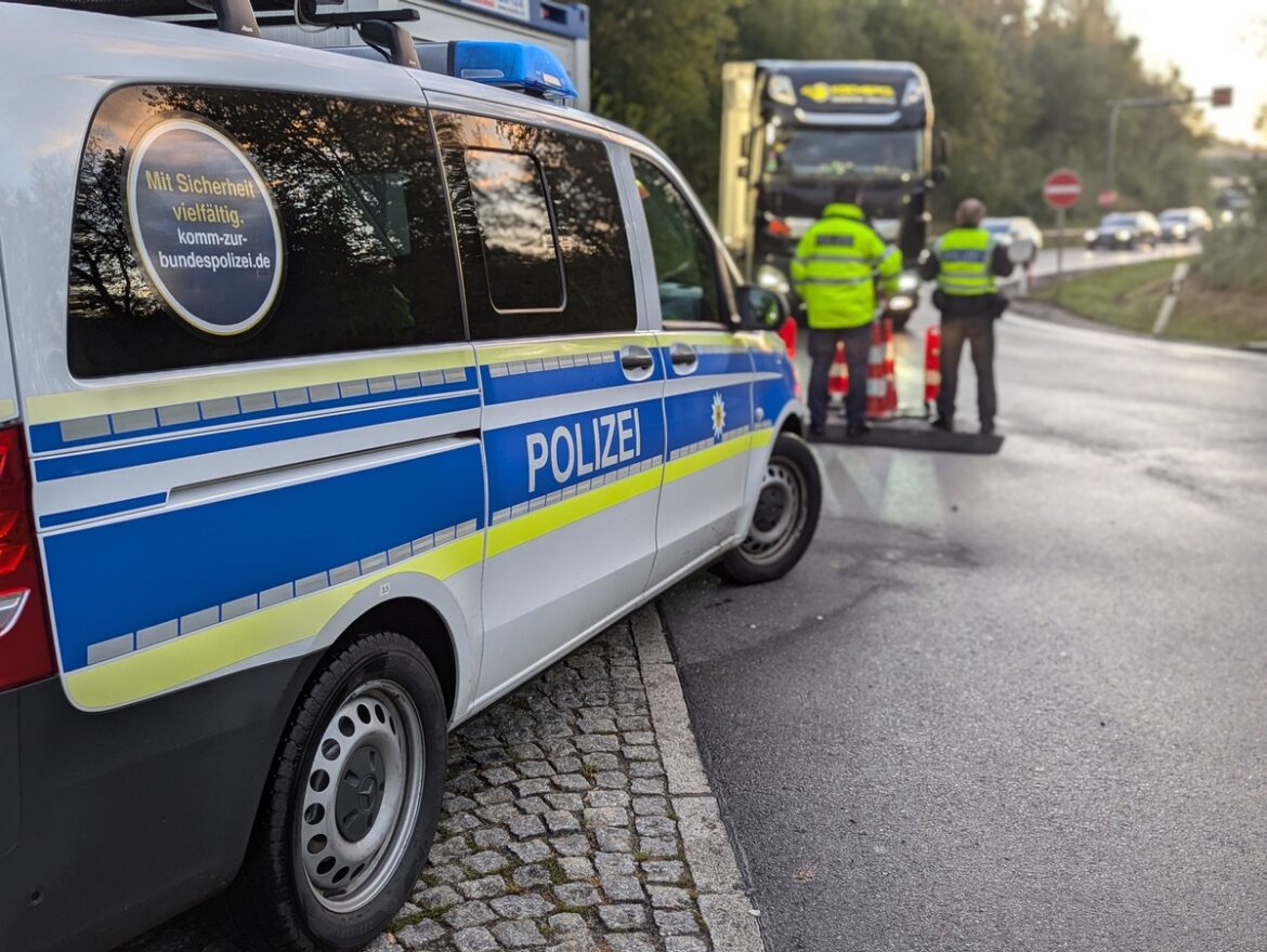 Dokumentenfälscher an der A6: Bundespolizei schnappt Moldauer!